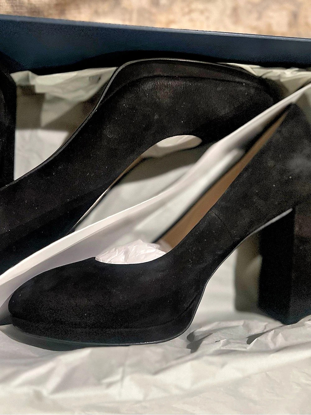 Cole Haan Renner GRD PMP 95 II Black Suede Heels US 8 B Like New